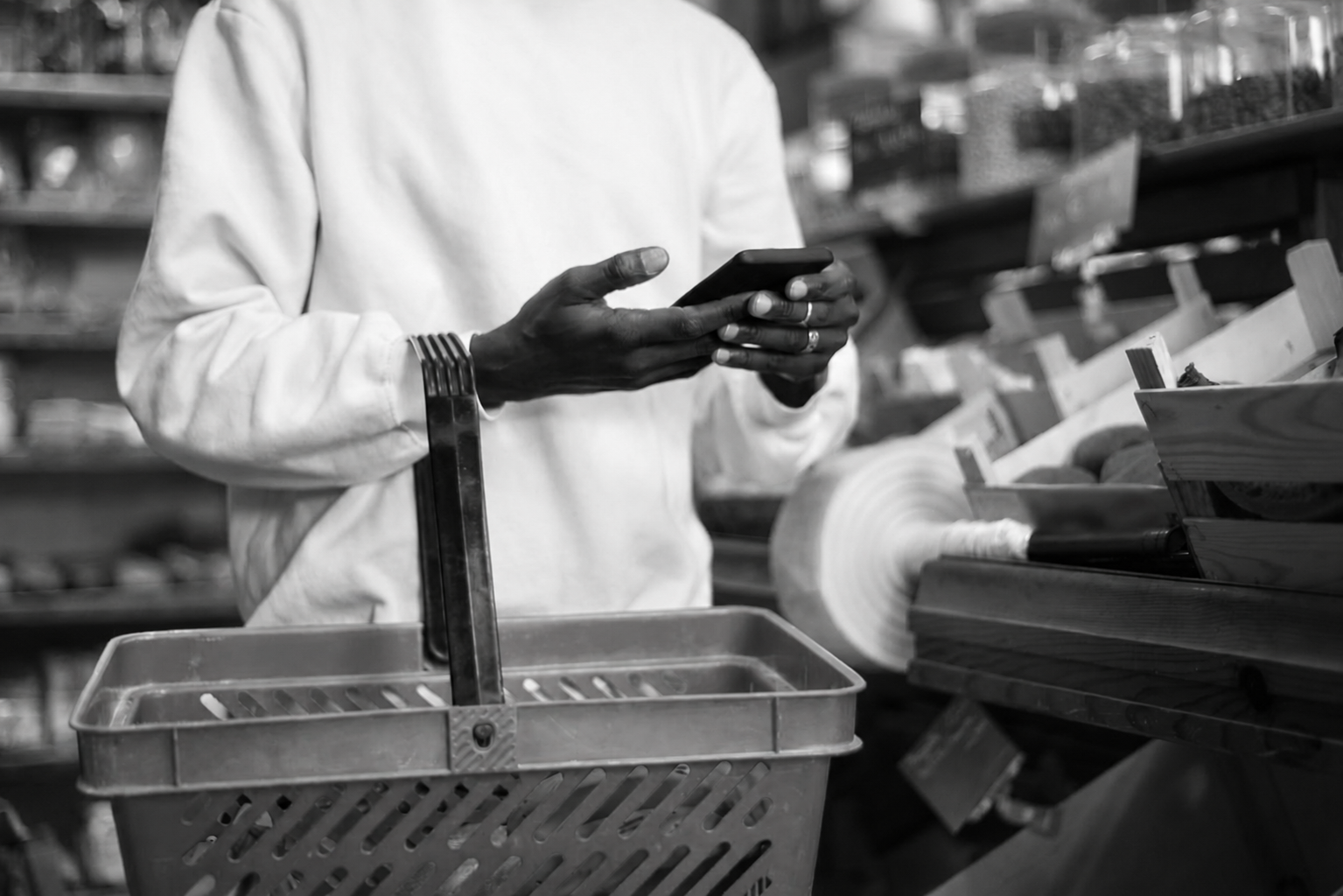 Em um mercado saturado, a reputação encurta decisões.